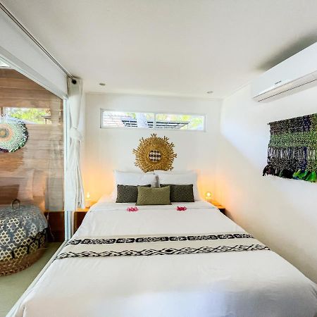 Villa Kotak Surfers Escape Reopening Rates Apply Now Selong Belanak Εξωτερικό φωτογραφία