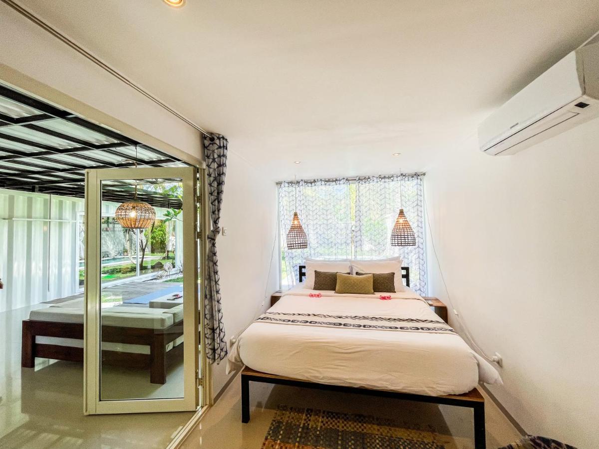 Villa Kotak Surfers Escape Reopening Rates Apply Now Selong Belanak Εξωτερικό φωτογραφία