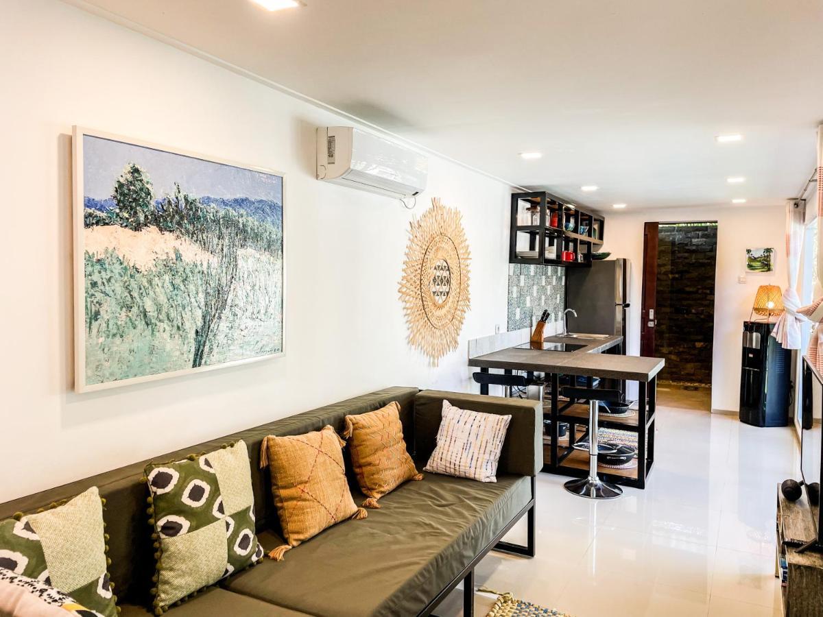 Villa Kotak Surfers Escape Reopening Rates Apply Now Selong Belanak Εξωτερικό φωτογραφία